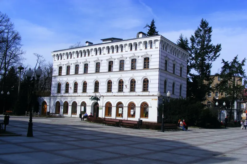 Pawilon Lalka – Jelenia Góra (Cieplice Śląskie-Zdrój)